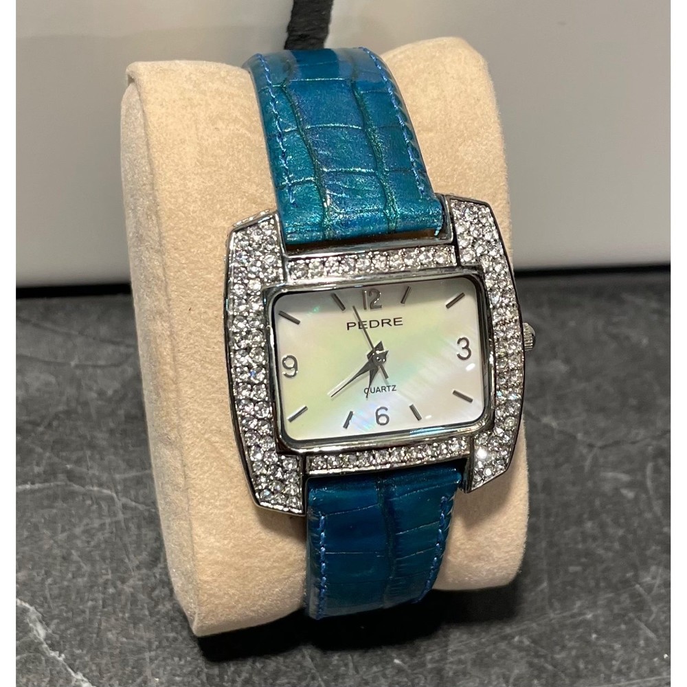 SALE!!! Ladies Pedre Leather Band Watch- NWOT- New Battery (27)